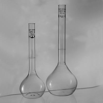 Колбы мерные с цилиндрической горловиной 1-1000-2