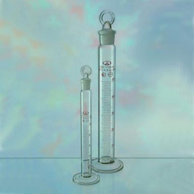 Цилиндры мерные с пришлифованной пробкой на стеклянном основании (исполнение 2) 2-250-2